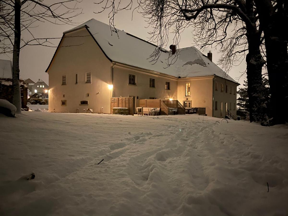 Farmhouse Eckartsberg Im Zittauer Gebirge - Ferienwohnung Mit 2 Schlafzimmern, Terrasse Und Wallbox Mittelherwigsdorf Exterior photo